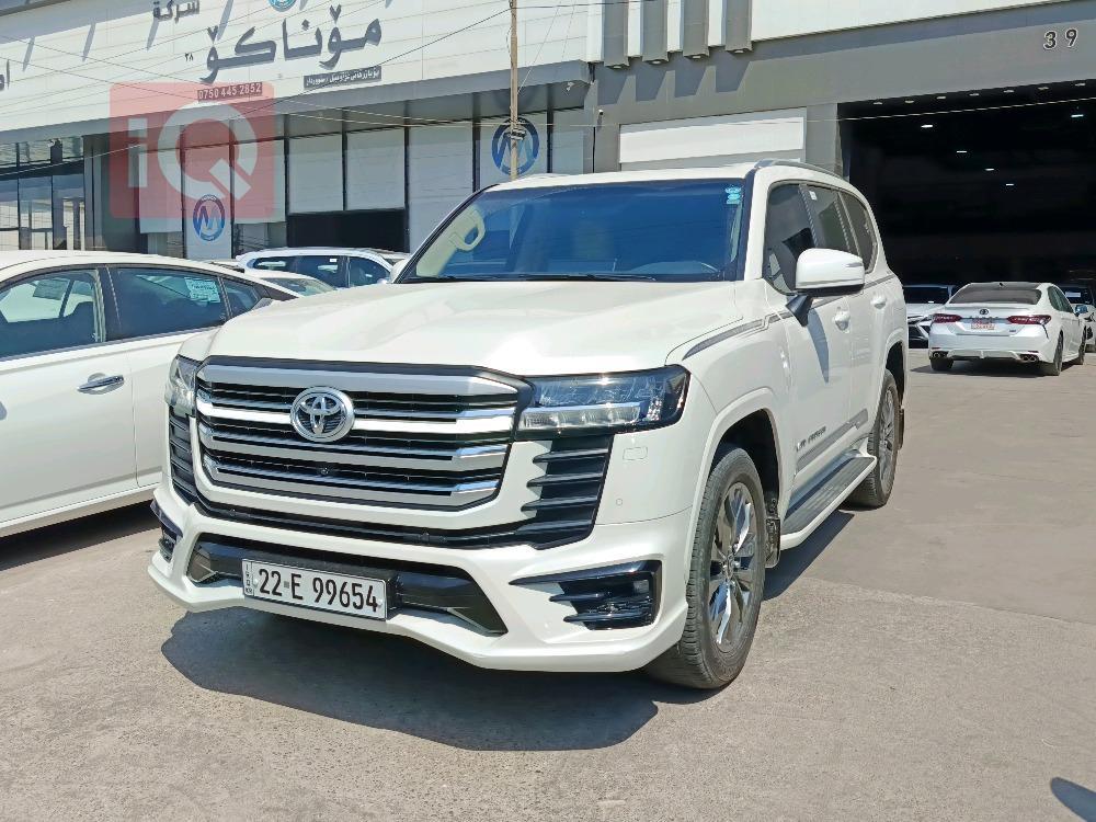 تويوتا لاندكروزر